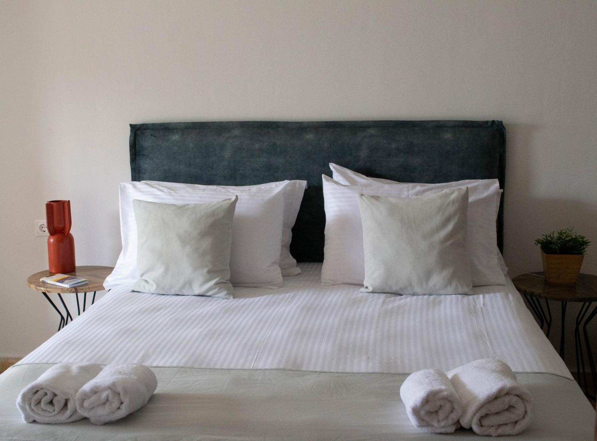 Oniropetra Luxury Suites Armakha Exteriér fotografie