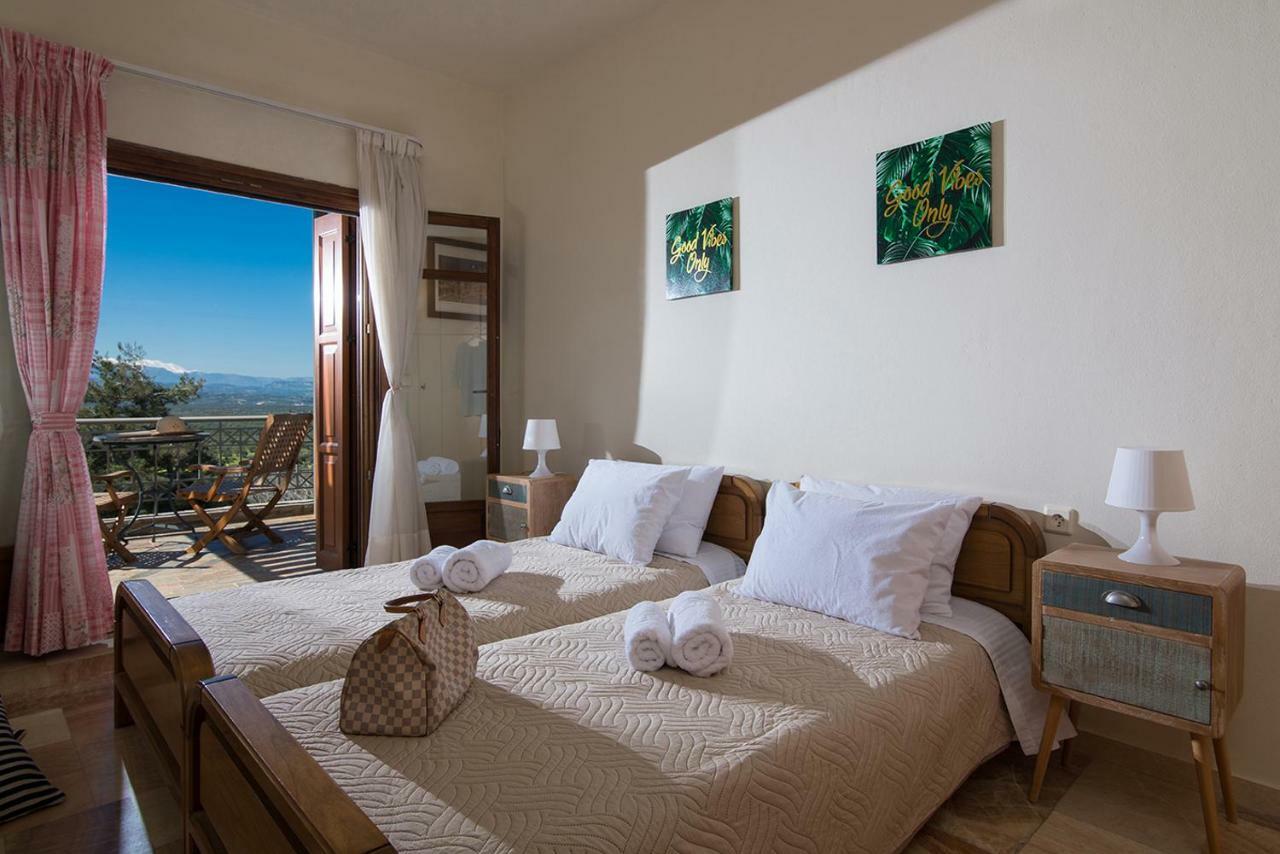 Oniropetra Luxury Suites Armakha Exteriér fotografie