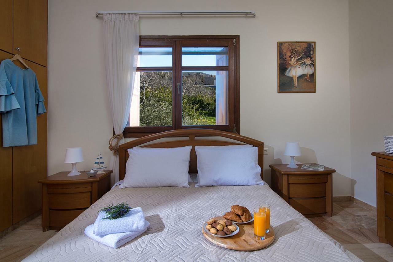Oniropetra Luxury Suites Armakha Exteriér fotografie