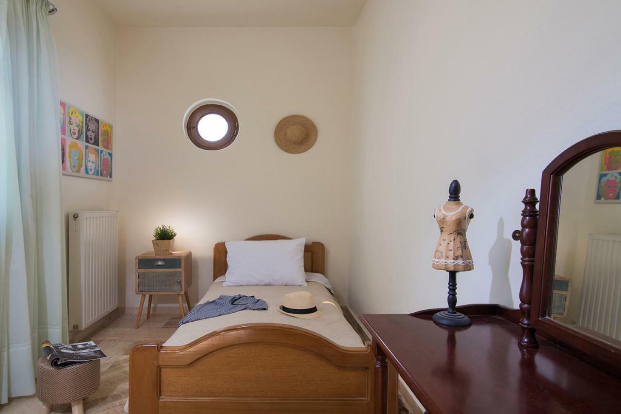 Oniropetra Luxury Suites Armakha Exteriér fotografie